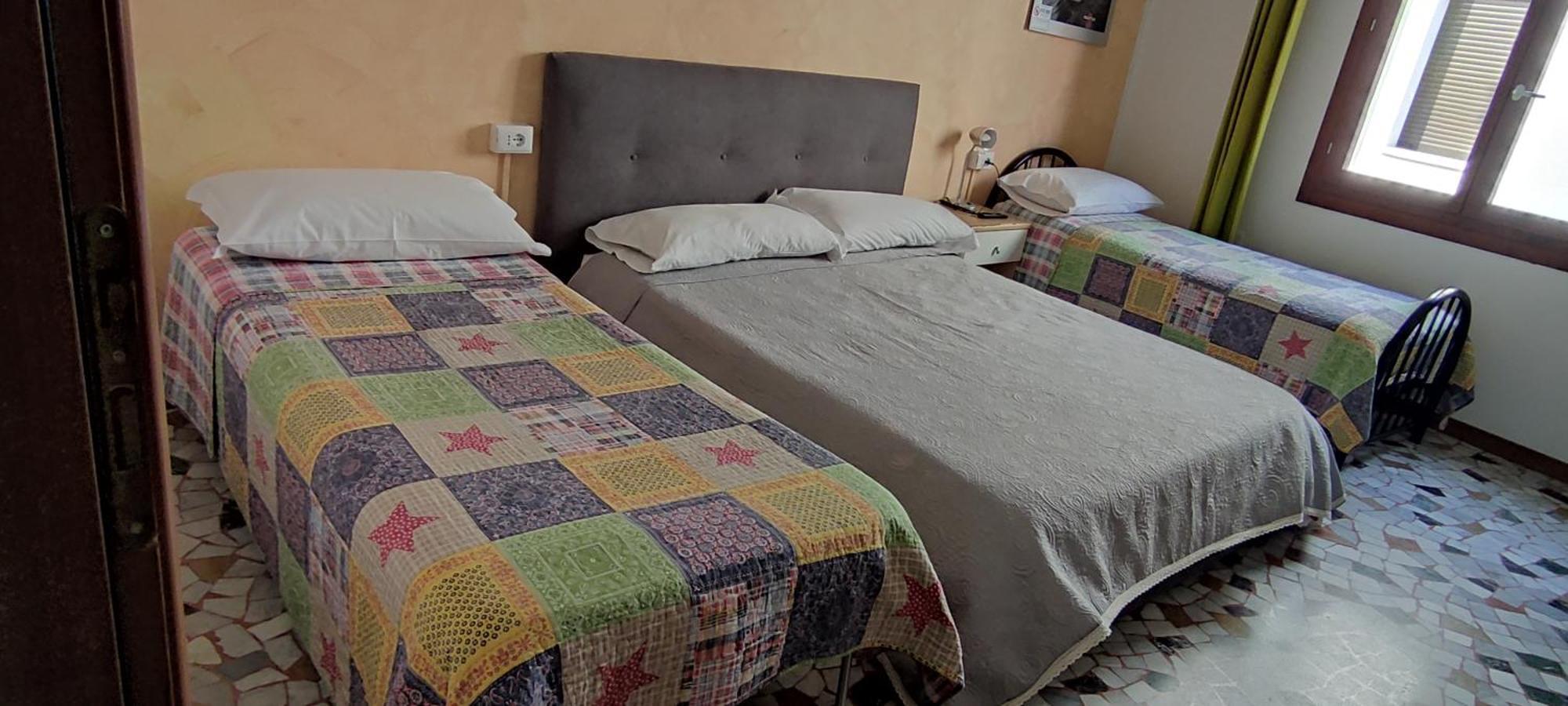 บีแอนด์บี เดอะ คาโปนี บรอส Bed & Breakfast เมสเตร ภายนอก รูปภาพ