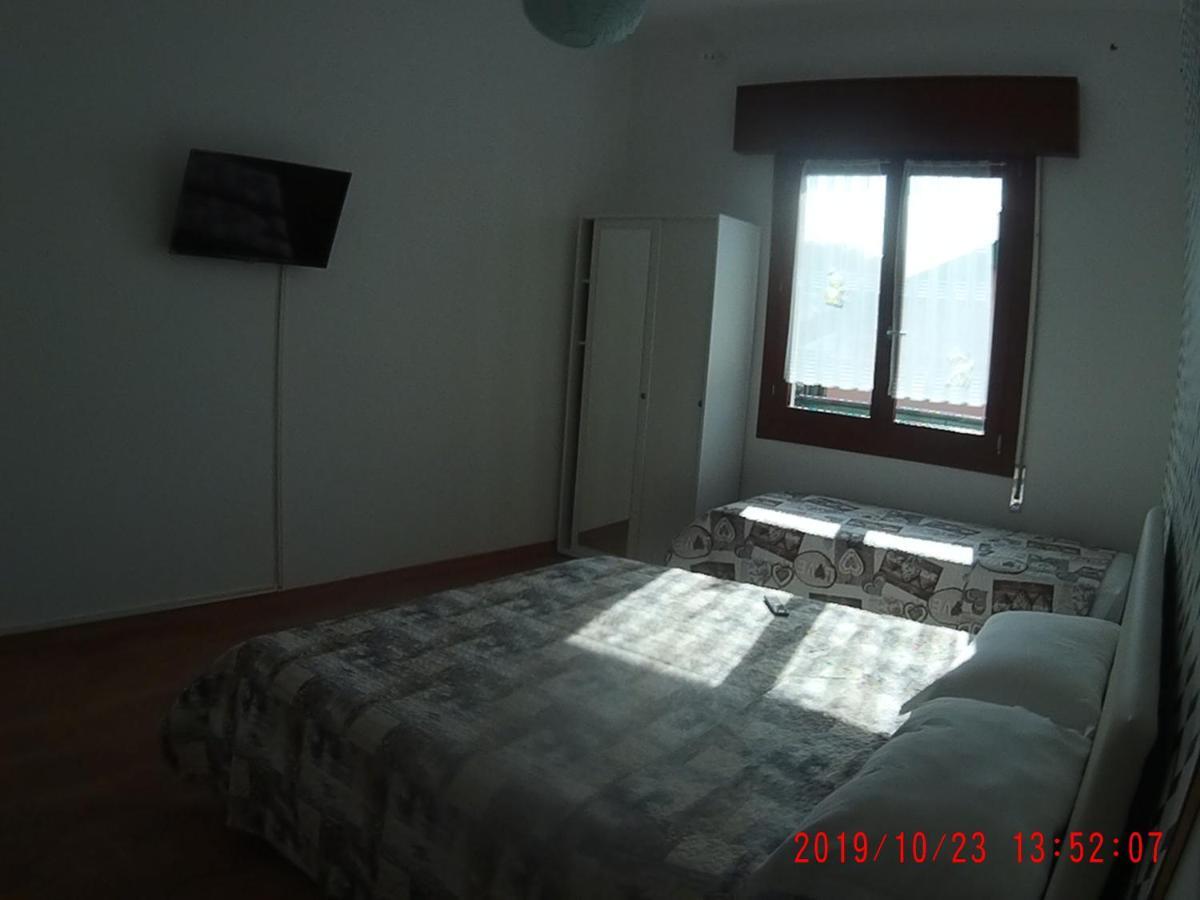 บีแอนด์บี เดอะ คาโปนี บรอส Bed & Breakfast เมสเตร ภายนอก รูปภาพ